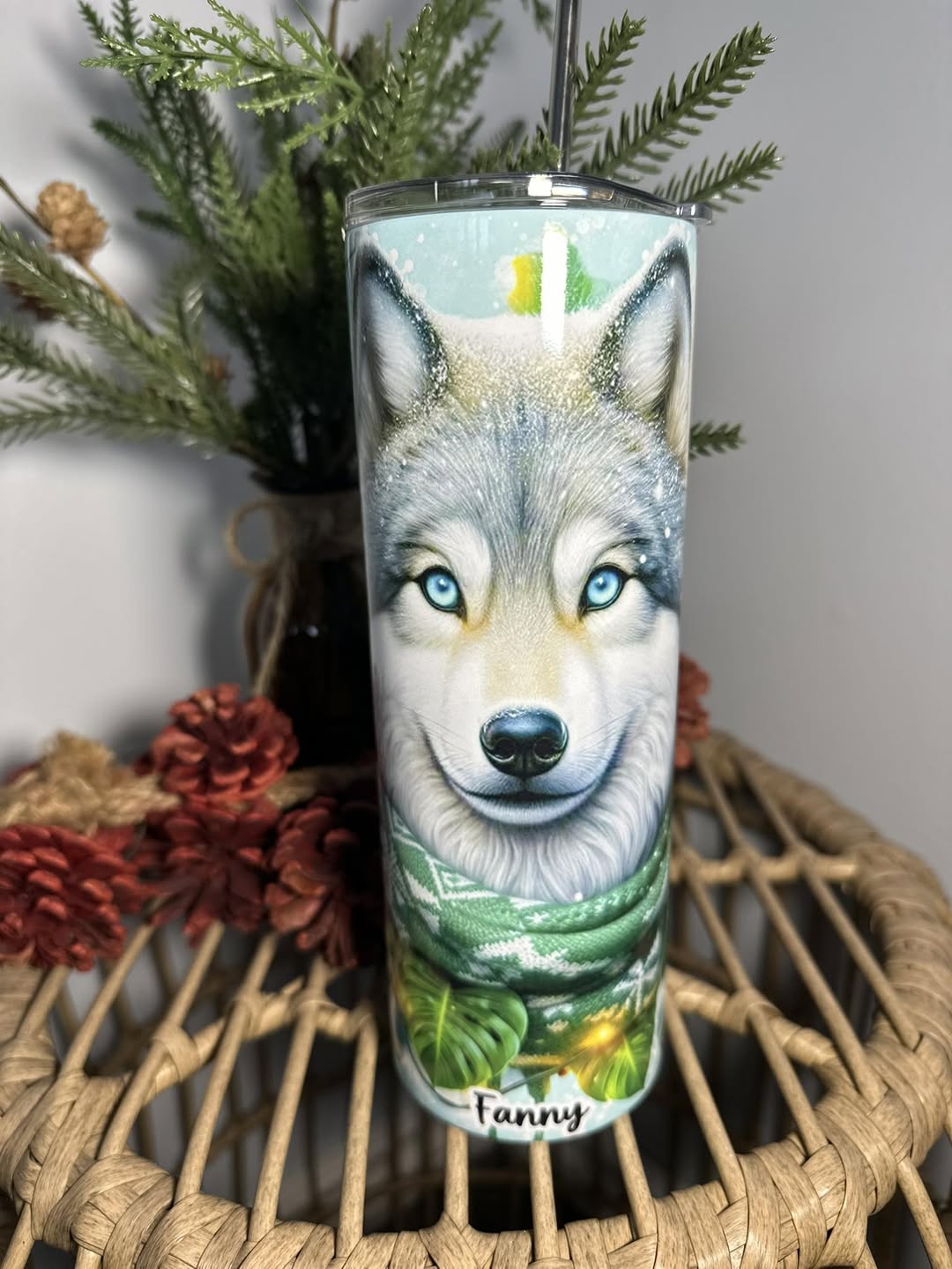 Loup et monstera