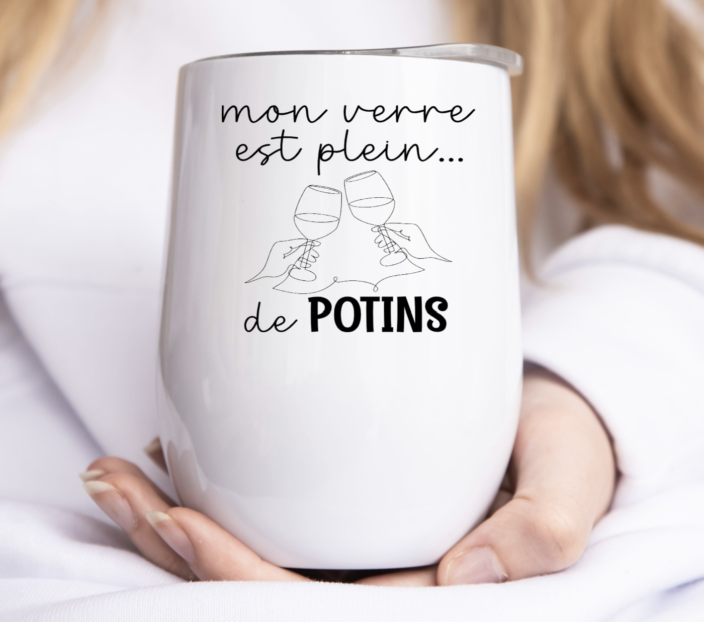 mon verre est plein... de potins